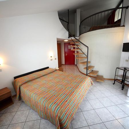 Hotel Italia Aprica Kültér fotó