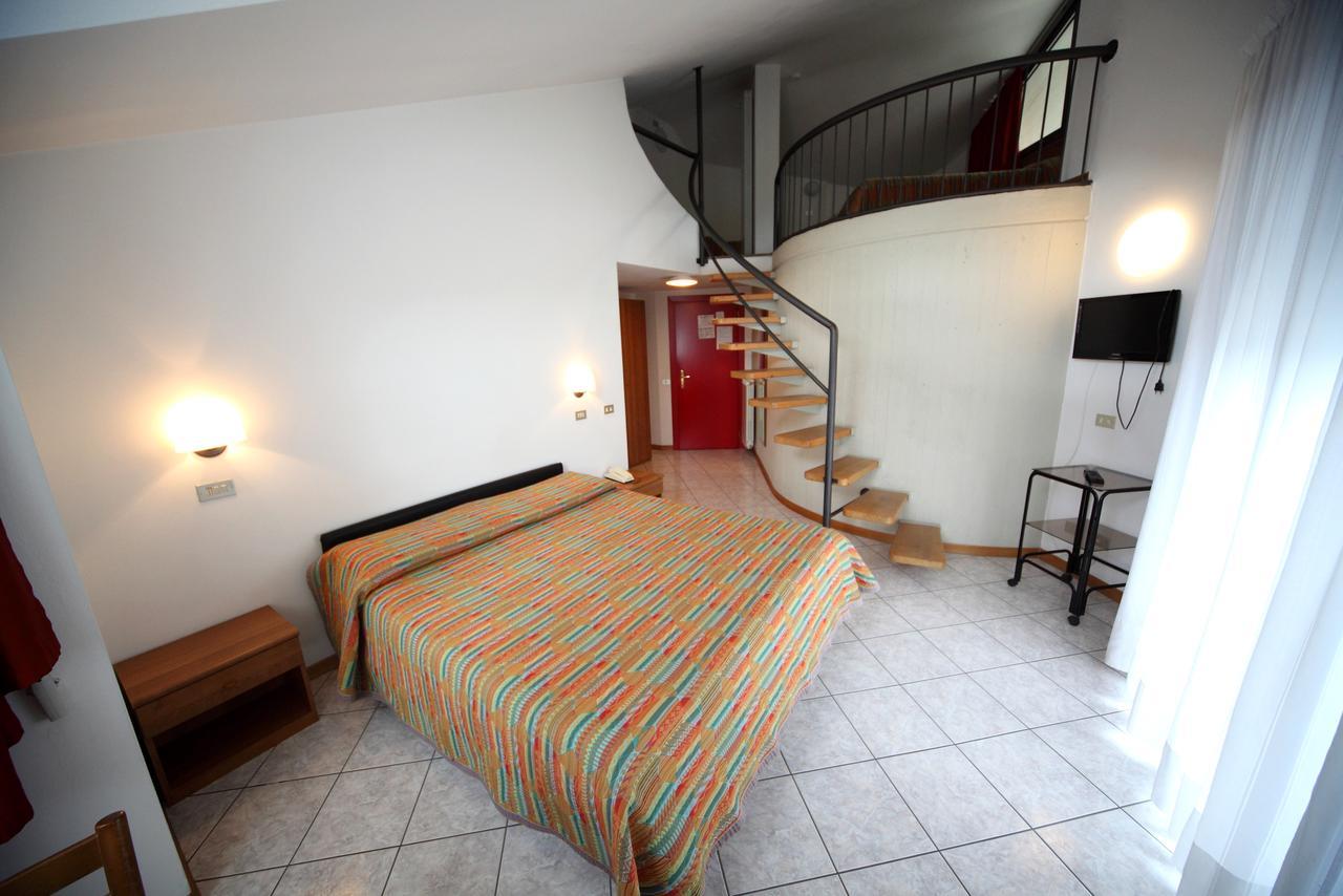 Hotel Italia Aprica Kültér fotó